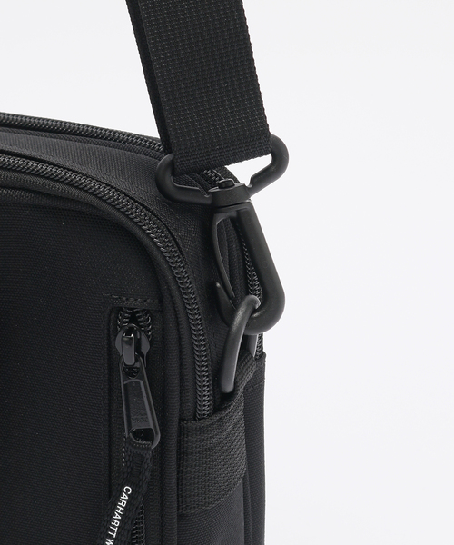 Carhartt WIP(カーハートダブリューアイピー)の「CARHARTT WIP / カーハート ダブリューアイピー ESSENTIALS BAG SMALL I031470(ショルダーバッグ・メンズ・ブラック・FREE)」の10枚目の写真