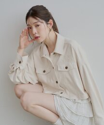 胸ロゴショート丈スエードシャツ