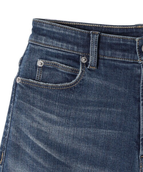 SHIPS(シップス)の「〈洗濯機可能〉ストレッチ ストレート デニム パンツ(デニムパンツ・レディース・ブルー・36/38/40)」の18枚目の写真