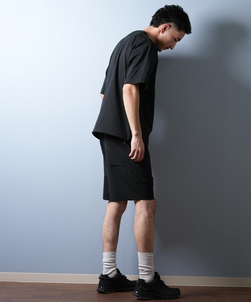 ムラサキスポーツ(ムラサキスポーツ)の「【限定】DEAR LAUREL/ディアローレル 半袖 Tシャツ 接触冷感 吸汗速乾 UT COOL DOT TEE D25S2102(Tシャツ/カットソー・メンズ・ブラック/ブルーグレー/ベージュ・M/L)」の16枚目の写真