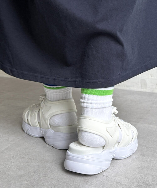 CPCM(シーピーシーエム)の「厚底レースアップスポサン(サンダル・レディース・アイボリー/ブラック/ブラック系その他・SMALL/MEDIUM/LARGE)」の5枚目の写真