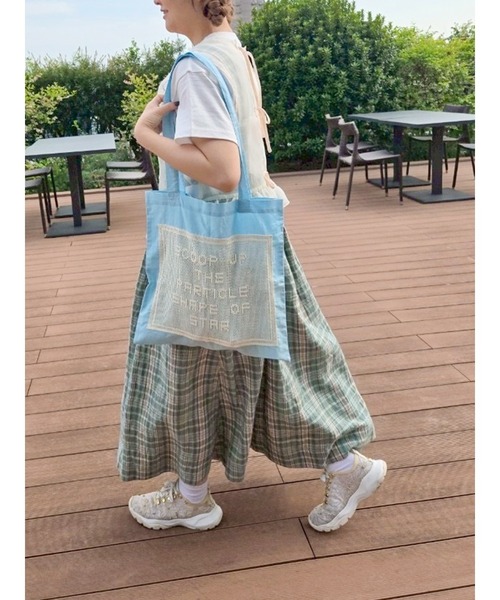 Samansa Mos2（サマンサ モスモス）の「オーガンジー刺繍ベスト（ベスト・レディース・キナリ/ブラック/オフホワイト・F）」の10枚目の写真