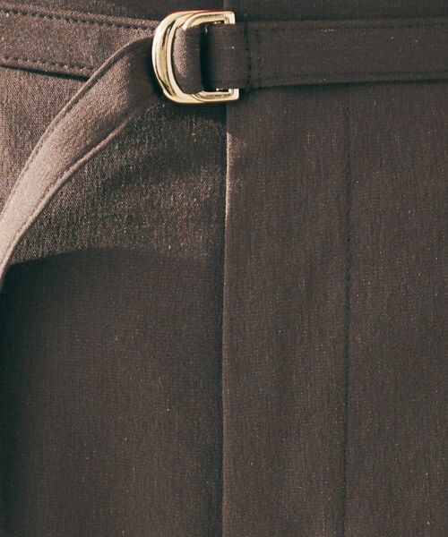 UNTITLED（アンタイトル）の「【セットアップ可能／オンオフ】ラミー混 タックワイドパンツ（その他パンツ・レディース・オリーブ/ライトベージュ/ブラウン系その他/ネイビー系2/オフホワイト・03/02/01/50/00/48/46/44/42/04）」の16枚目の写真