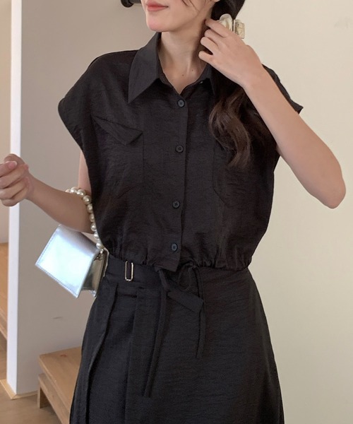 DAY CLOSET(デイ クローゼット)の「レディース クロップド丈フレンチスリーブシャツ+ラップ風ロングスカート 2点セット(セットアップ・レディース・ブラウン/ブラック/ベージュ・FREE)」の7枚目の写真