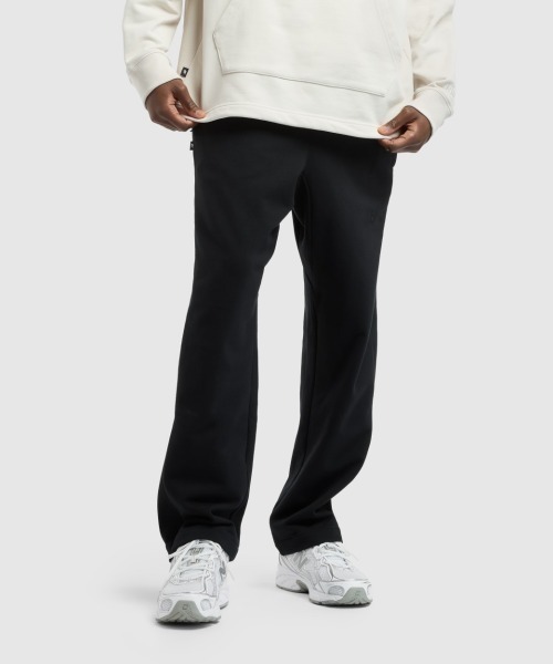 Kinetics(キネティクス)の「New Balance Klutch Men's Fleece Pant(ニューバランス クラッチ フリース パンツ)(スウェットパンツ・メンズ・ベージュ系/ブラック・MEDIUM/LARGE/X-LARGE/SMALL/XX-LARGE)」の1枚目の写真