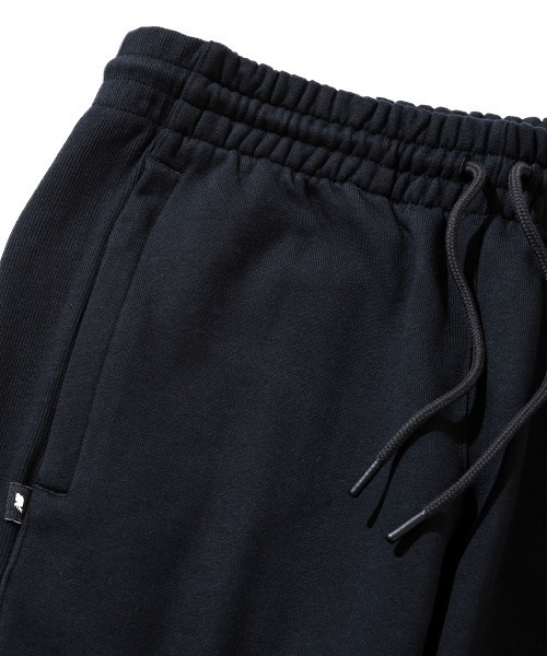 Kinetics(キネティクス)の「New Balance Klutch Men's Fleece Pant(ニューバランス クラッチ フリース パンツ)(スウェットパンツ・メンズ・ベージュ系/ブラック・MEDIUM/LARGE/X-LARGE/SMALL/XX-LARGE)」の5枚目の写真