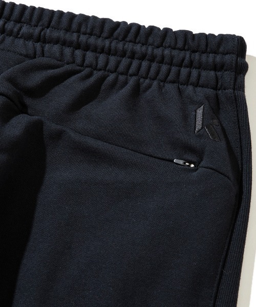 Kinetics(キネティクス)の「New Balance Klutch Men's Fleece Pant(ニューバランス クラッチ フリース パンツ)(スウェットパンツ・メンズ・ベージュ系/ブラック・MEDIUM/LARGE/X-LARGE/SMALL/XX-LARGE)」の8枚目の写真