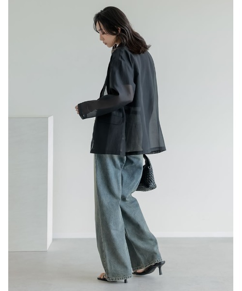 Re:EDIT（リエディ）の「[新色追加]金ボタンシアーオーガンジーテーラードジャケット（テーラードジャケット・レディース・グレイッシュベージュ/ブラック/ホワイト・MEDIUM/LARGE）」の22枚目の写真