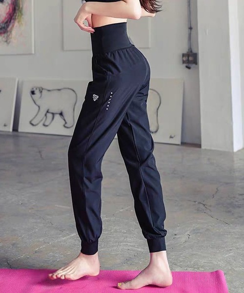 Bifrost（ビフレスト）の「フィットネス速乾パンツ ランニング ヨガウェア（その他パンツ・レディース・カーキ/パープル/ブルー/ブラック・M/L）」の9枚目の写真