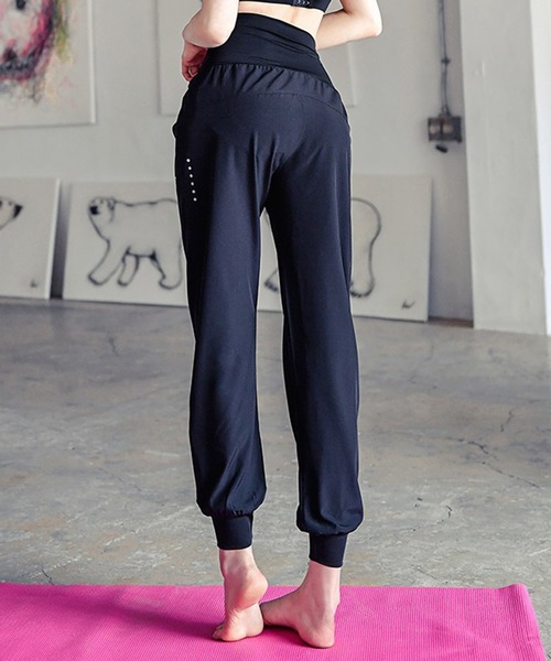 Bifrost（ビフレスト）の「フィットネス速乾パンツ ランニング ヨガウェア（その他パンツ・レディース・カーキ/パープル/ブルー/ブラック・M/L）」の18枚目の写真