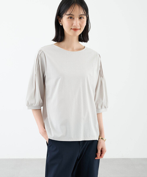A/C DESIGN BY ALPHA CUBIC(エーシーデザインバイアルファキュービック)の「【接触冷感】袖タックデザインプルオーバー(Tシャツ/カットソー・レディース・ライトグレー/オレンジ/ネイビー・M/L)」の1枚目の写真