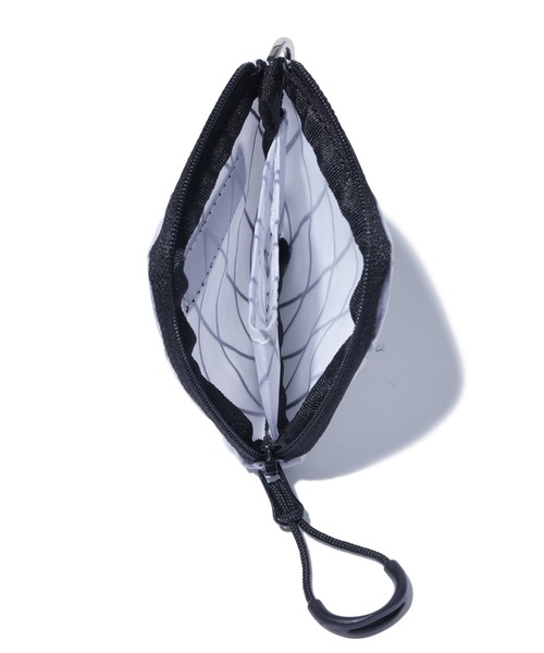 XLARGE(エクストララージ)の「FUNCTION COIN PURSE(コインケース・メンズ・ブルー/ホワイト/イエロー/オレンジ/ブラック・ONE SIZE)」の7枚目の写真