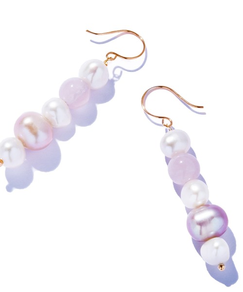 les bonbon(ルボンボン)の「【les bonbon】playfully pearl pierce PK/プレイフリー パール ピアス(ピアス(両耳用)・レディース・ピンク・FREE)」の4枚目の写真
