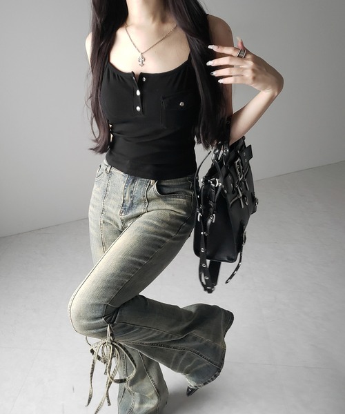 me+em select（ミームセレクト）の「【 ３color ／ カップ付き 】アウトポケットヘンリーネックスリムキャミソール ／out pocket henlyneck slim camisole（キャミソール・レディース・ホワイト/チャコール/ブラック・FREE）」の21枚目の写真