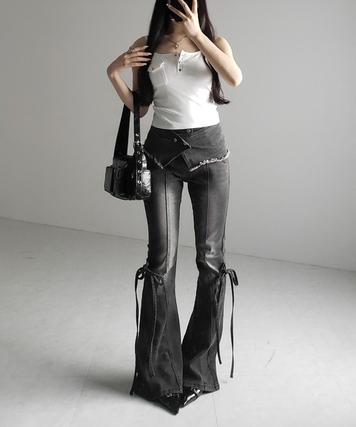 me+em select（ミームセレクト）の「【 ３color ／ カップ付き 】アウトポケットヘンリーネックスリムキャミソール ／out pocket henlyneck slim camisole（キャミソール・レディース・ホワイト/チャコール/ブラック・FREE）」の5枚目の写真