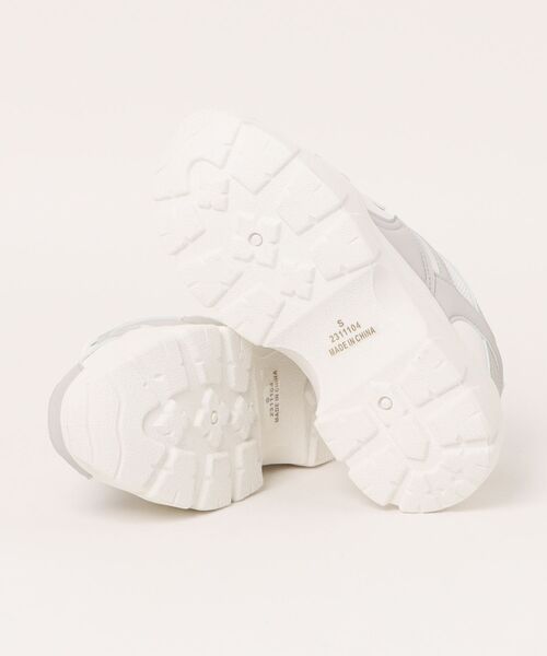 GORGE（ゴージ）の「《厚底×ボリュームソール》レディース DADスニーカー ダッドスニーカー トレンドカジュアル（スニーカー・レディース・ブラック/ホワイト・LL/M/L/S）」の11枚目の写真