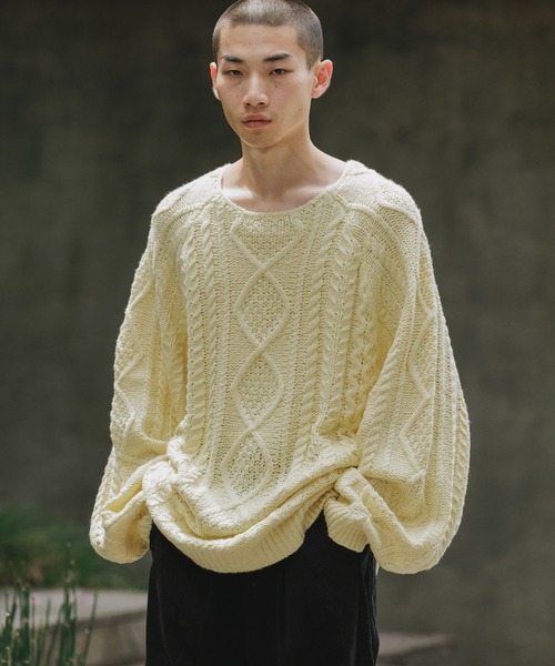 FOG ESSENTIALS（エフオージーエッセンシャルズ）の「FOG ESSENTIALS/エッセンシャルズ FOG 22FW CABLE KNIT CREW NECK オーバーサイズ ケーブルニット（ニット/セーター・メンズ・ライトイエロー・M/L/XL）」の9枚目の写真