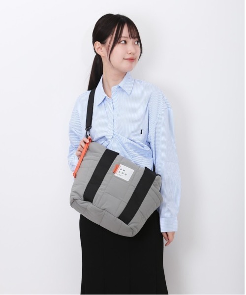 Wpc.（ダブリュピーシー）の「ONDOO byWpc. キルティング2WAYトート（トートバッグ・レディース・グレー/オフホワイト/ベージュ/ブラック・FREE）」の9枚目の写真