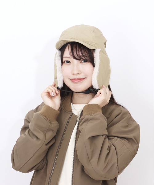 KiU（キウ）の「KiU 2WAY FLIGHT CAP K382（キャップ・メンズ・ベージュ/ブラック/カーキ・FREE）」の4枚目の写真