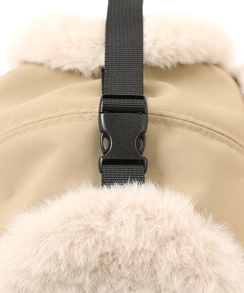 KiU（キウ）の「KiU 2WAY FLIGHT CAP K382（キャップ・メンズ・ベージュ/ブラック/カーキ・FREE）」の9枚目の写真