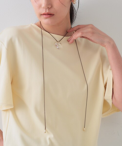 OPAQUE.CLIP（オペークドットクリップ）の「ハートモチーフコードチョーカーネックレス（ネックレス・レディース・ダークブラウン/ブラック・00）」の8枚目の写真