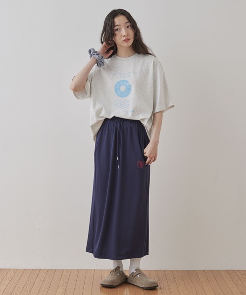 Unblend(アンブレンド)の「【 POOLSIDE COFFEE × Unblend 】オリジナルグラフィック アソート ハーフスリーブ Tシャツ(Tシャツ/カットソー・レディース・ライトブルー/ネイビー/オートミール/ホワイト・FREE)」の7枚目の写真