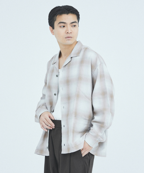 JOURNAL STANDARD J.S HOMESTEAD（ジャーナルスタンダードホームステッド）の「J.S.Homestead / リラックス オンブレ オープン カラー シャツ（シャツ/ブラウス・メンズ・ウッド/ベージュ系その他/チャコールグレー/グレー・LARGE/MEDIUM）」の14枚目の写真