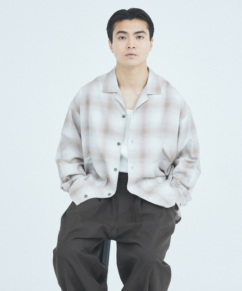 JOURNAL STANDARD J.S HOMESTEAD（ジャーナルスタンダードホームステッド）の「J.S.Homestead / リラックス オンブレ オープン カラー シャツ（シャツ/ブラウス・メンズ・ウッド/ベージュ系その他/チャコールグレー/グレー・LARGE/MEDIUM）」の21枚目の写真