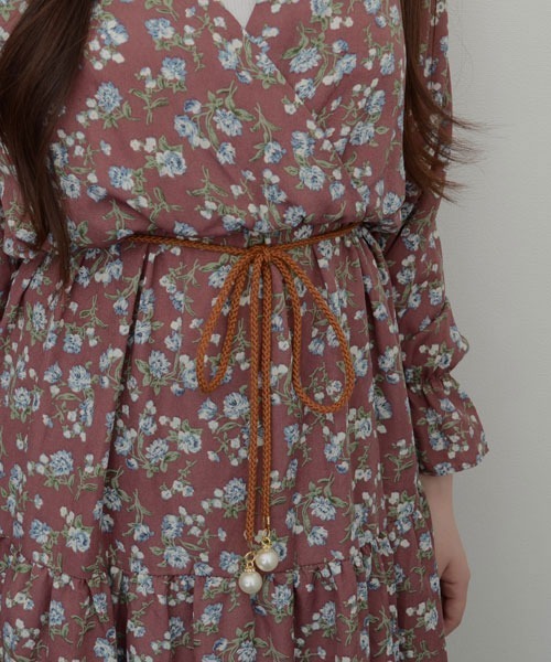 VIBGYOR Women（ヴィブジョー　ウィメン）の「【resonance】パール付き シンプルデザイン ウエストマーク 細ロープベルト【マルチウェイ】（ベルト・レディース・ブラウン/オフホワイト/ネイビー/ベージュ/ブラック・FREE）」の4枚目の写真