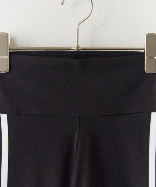 adidas(アディダス)の「adidas/アディダス 3S LEGGINGS レギンス(その他パンツ・レディース・ブラック・XS/S/M/L)」の8枚目の写真