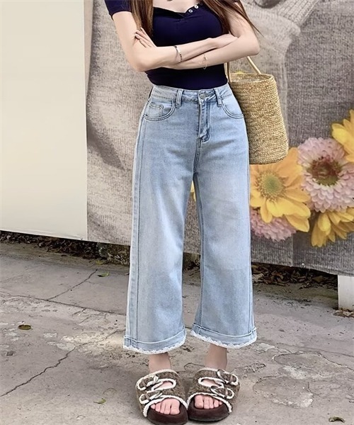 FREE STYLISTS（フリー スタイリスト）の「裾レース9分丈デニムパンツ（デニムパンツ・レディース・ライトブルー/インディゴブルー・M/L/4XL/XL/2XL/3XL/5XL/S）」の11枚目の写真