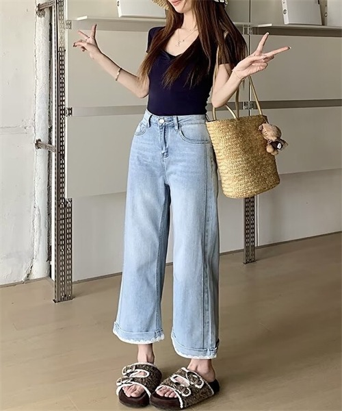 FREE STYLISTS（フリー スタイリスト）の「裾レース9分丈デニムパンツ（デニムパンツ・レディース・ライトブルー/インディゴブルー・M/L/4XL/XL/2XL/3XL/5XL/S）」の14枚目の写真