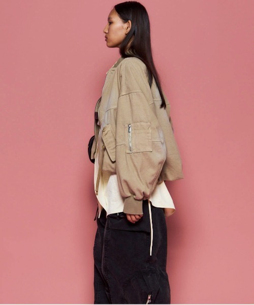 MAISON SPECIAL(メゾンスペシャル)の「Washed MA-1/ウォッシュドMA-1【MAISON SPECIAL/メゾンスペシャル】(MA-1・レディース・ベージュ/ブラック・FREE)」の3枚目の写真