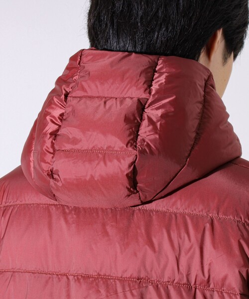 TAION（タイオン）の「【昨年ヒットの別注ダウンが新色追加で再登場！】GLOSTER別注 TAIONパッカブルフーディダウン（ダウンジャケット/コート・メンズ・ベージュ/チャコールグレー/ネイビー/ブラック/レンガ・XL/L/M）」の21枚目の写真