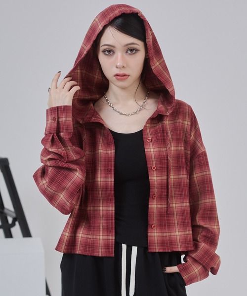 ENVYM（アンビー）の「オーバーサイズ ショート フーディー チェックシャツ（シャツ/ブラウス・レディース・ブラック/レッド/ブラウン・FREE）」の22枚目の写真