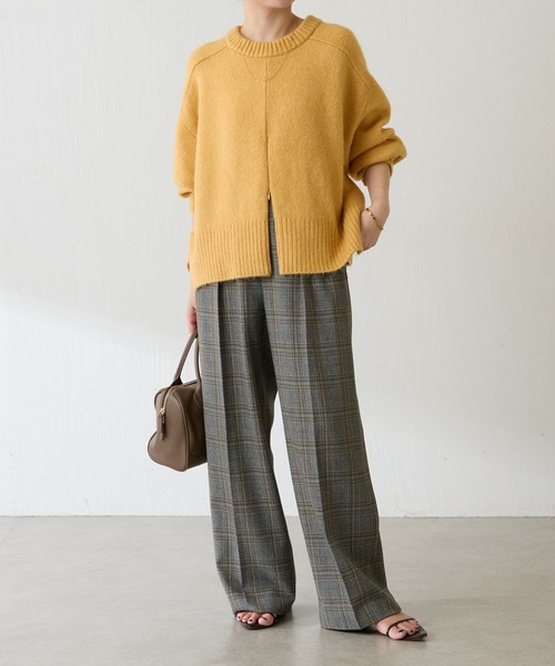 COLLAGE GALLARDAGALANTE（コラージュガリャルダガランテ）の「ヤクライクニット/WEB限定カラー展開（ニット/セーター・レディース・ライトグレー/チャコールグレー/オフホワイト/ブラック/オレンジ/モカ/ブラウン/ブルー・FREE）」の11枚目の写真