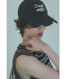 marjour | EMBROIDERED CAP(キャップ)