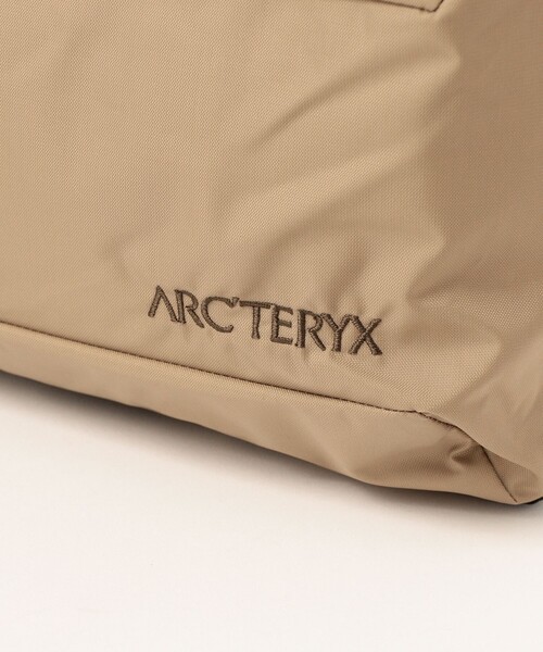 BEAMS BOY（ビームスボーイ）の「ARC'TERYX / Index Gear Organizer（ハンドバッグ・レディース・ブラウン系その他5/ブラック・ONE SIZE）」の6枚目の写真