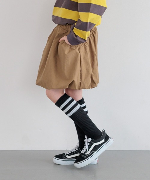 BAYFLOW（ベイフロー）の「[今季トレンドアイテム☆インナーパンツ付き!]バルーンスカート(KIDS)（スカート・キッズ・キャメル/ブラック/カーキ・120cm/110cm/130cm/150cm/140cm）」の7枚目の写真