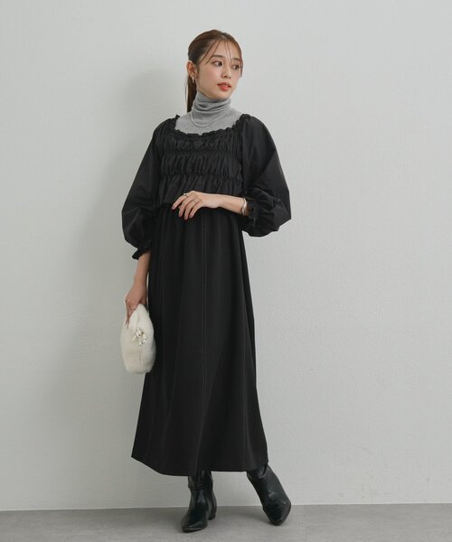 un dix cors（アンディコール）の「《低身長サイズあり・大人の華やかさ◎》スクエア異素材シャーリングワンピ（ワンピース・レディース・ブラック/グレイッシュベージュ・FREE/S）」の8枚目の写真