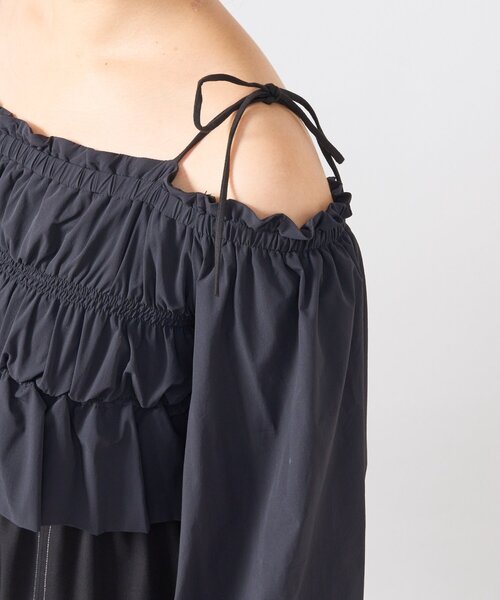 un dix cors（アンディコール）の「《低身長サイズあり・大人の華やかさ◎》スクエア異素材シャーリングワンピ（ワンピース・レディース・ブラック/グレイッシュベージュ・FREE/S）」の18枚目の写真