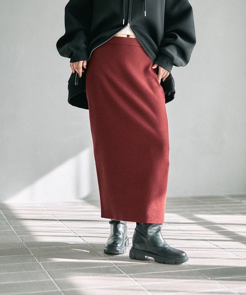 LEPSIM（レプシィム）の「12ゲージ総針ナロースカート　497451（スカート・レディース・レッド/ブラウン/ブラック/ネイビー/アイボリー/ダークブラウン/ボルドー・TALL/FREE）」の7枚目の写真