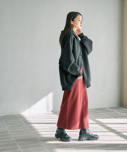 LEPSIM（レプシィム）の「12ゲージ総針ナロースカート　497451（スカート・レディース・レッド/ブラウン/ブラック/ネイビー/アイボリー/ダークブラウン/ボルドー・TALL/FREE）」の19枚目の写真