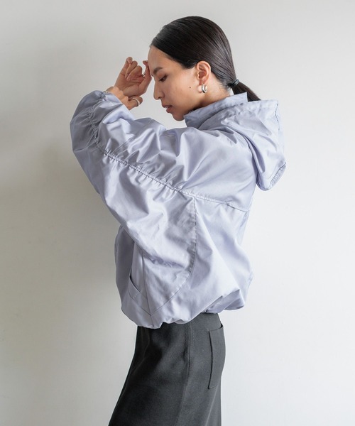 HEREIAM（ヘレイアム）の「【HEREIAM】撥水グロッシーブルゾン（ブルゾン・レディース・ライトブルー/ブラック/ブラウン・FREE）」の16枚目の写真