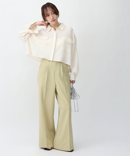 NOAHL(ノアル)の「【NOAHL】タックストレートワイドパンツ(その他パンツ・レディース・グレイッシュベージュ/ブラウン/チャコール/ブラック/オフホワイト/セージグリーン・S/M/L)」の6枚目の写真
