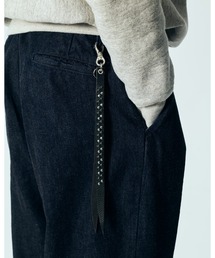 CALEE(L[)ROUND & PYRAMID STUDS LEATHER LONG KEY RING(L[z_[)
