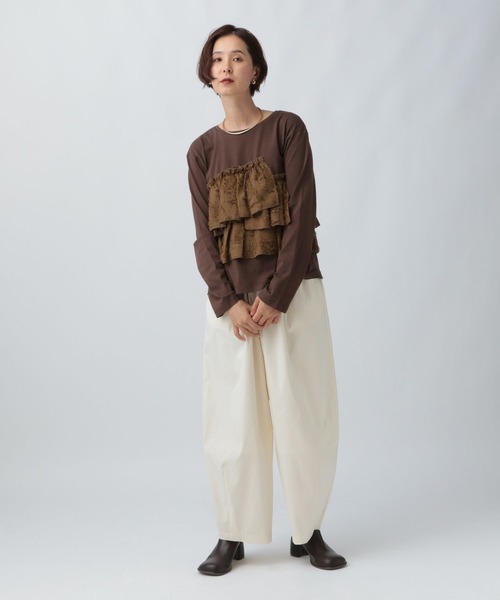 LEPSIM(レプシィム)の「アソートドッキング長袖プルオーバー2 2572911(Tシャツ/カットソー・レディース・ブラウン/カーキ/ブラック/ホワイト×ブラック・FREE)」の22枚目の写真