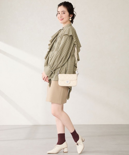 ORiental TRaffic(オリエンタルトラフィック)の「2025秋冬新作キルティングボックスショルダーバッグ/BA-262(ショルダーバッグ・レディース・ブラック/ベージュ・フリ-)」の12枚目の写真