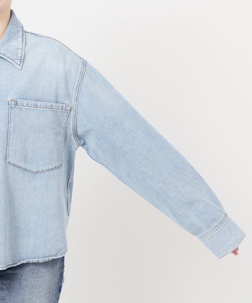 journal standard L'essage（ジャーナルスタンダードレサージュ）の「【AGOLDE / エーゴールドイー】JUNA SHIRT IN INTERVAL：デニムシャツ（シャツ/ブラウス・レディース・ブルー・SMALL）」の7枚目の写真