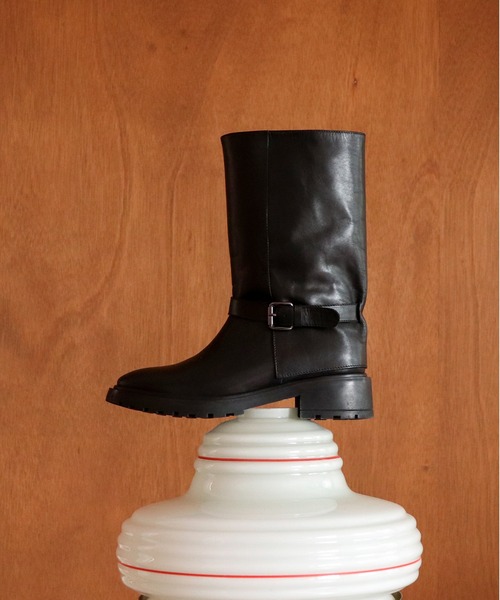 あしながおじさん（アシナガオジサン）の「ベルテッドカバーブーツ　3220051（ブーツ・レディース・ブラック/ブラウン・22.5cm/23cm/23.5cm/24cm/24.5cm）」の5枚目の写真